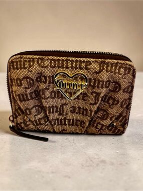 JUICY COUTURE Women's Zip Around Wallet ID CC Holder